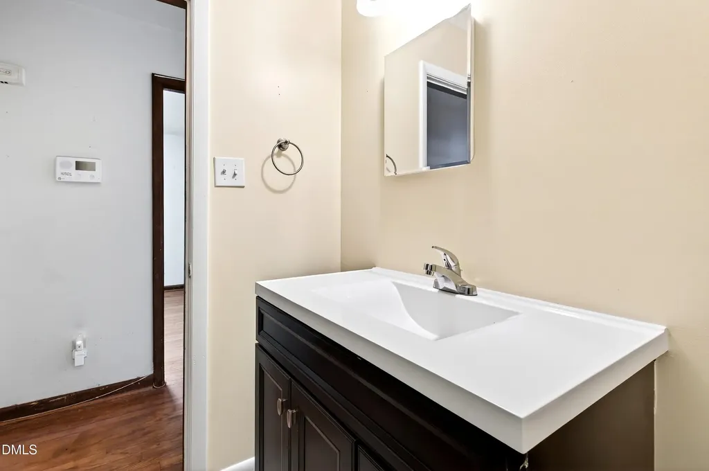 4332 Woodlawn Drive Raleigh NC 27616