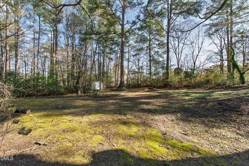 4332 Woodlawn Drive Raleigh NC 27616