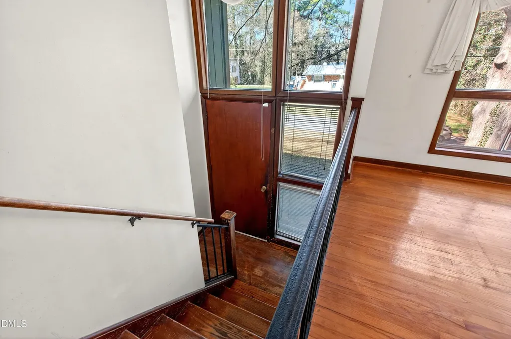 4332 Woodlawn Drive Raleigh NC 27616