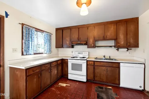 4332 Woodlawn Drive Raleigh NC 27616
