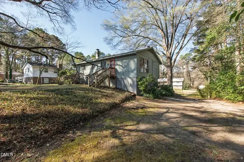 4332 Woodlawn Drive Raleigh NC 27616