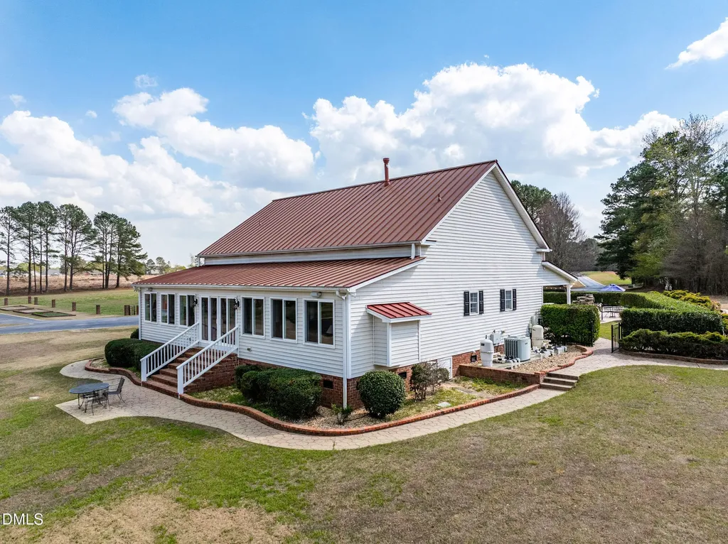 2200 Guy Road Clayton NC 27520