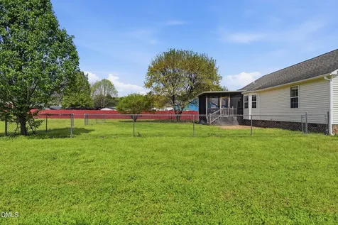 1084 Mclemore Road Clayton NC 27520