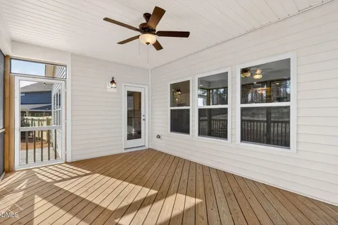 192 Merritt Lake Avenue Zebulon NC 27597