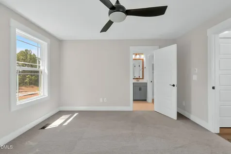 1114 Blackthorn Lane Durham NC 27703