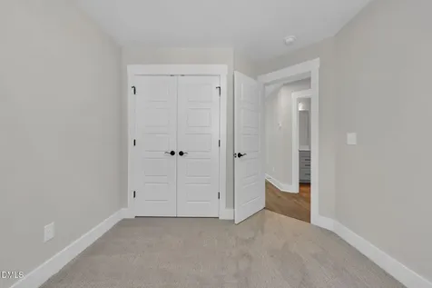 1114 Blackthorn Lane Durham NC 27703