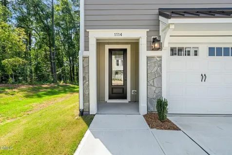 1114 Blackthorn Lane Durham NC 27703
