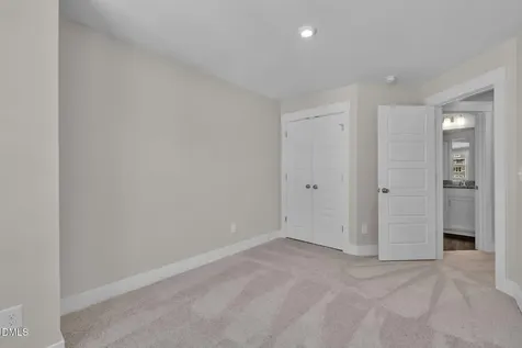 1110 Blackthorn Lane Durham NC 27703