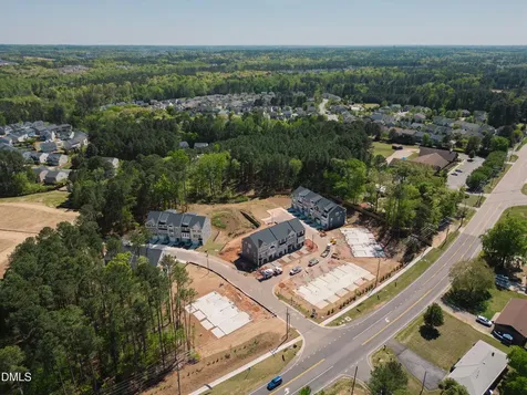 1110 Blackthorn Lane Durham NC 27703