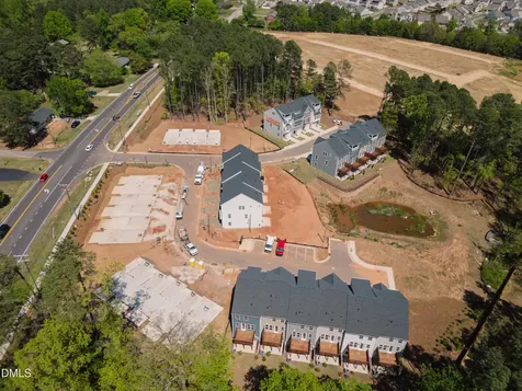 1110 Blackthorn Lane Durham NC 27703