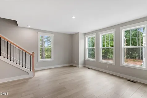 1113 Blackthorn Lane Durham NC 27703
