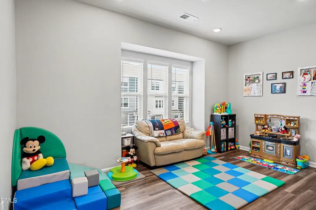 179 Daisy Meadow Lane Wake Forest NC 27587