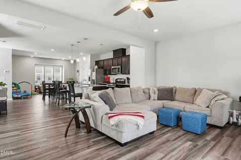 179 Daisy Meadow Lane Wake Forest NC 27587
