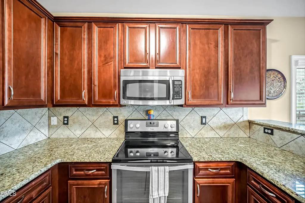 908 Sequoia Ridge Drive Fuquay Varina NC 27526