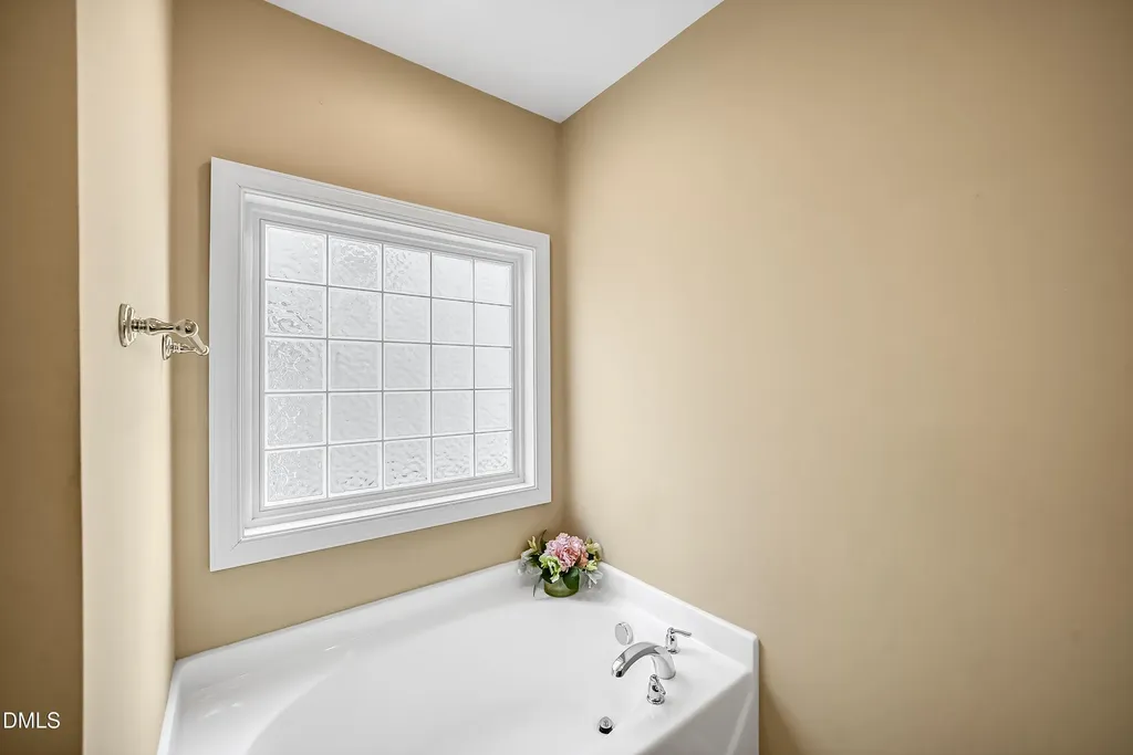 908 Sequoia Ridge Drive Fuquay Varina NC 27526