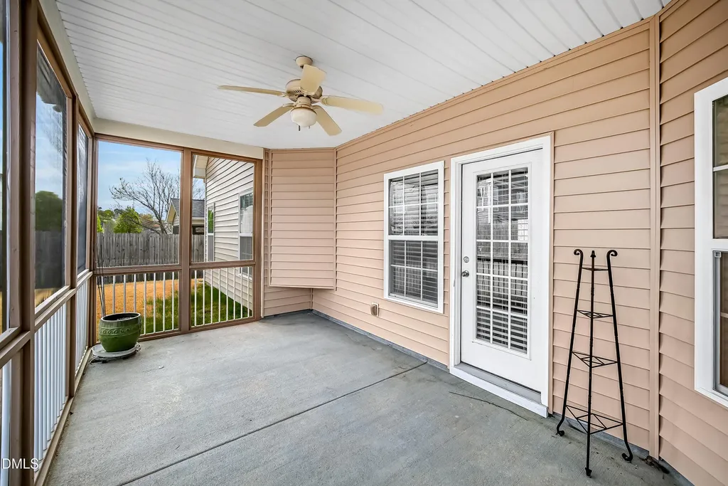 908 Sequoia Ridge Drive Fuquay Varina NC 27526