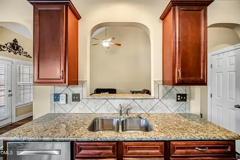 908 Sequoia Ridge Drive Fuquay Varina NC 27526