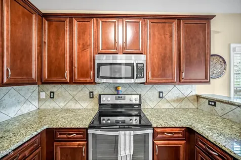 908 Sequoia Ridge Drive Fuquay Varina NC 27526