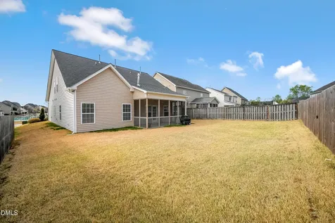908 Sequoia Ridge Drive Fuquay Varina NC 27526