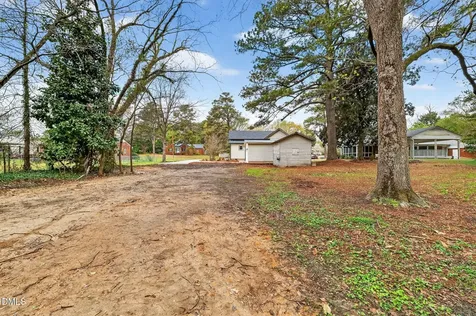 220 E Branch Street Spring Hope NC 27882