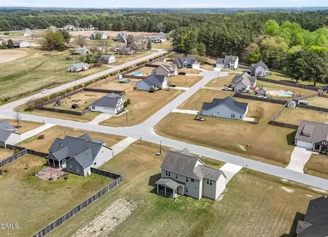 64 Widgeon Way Lillington NC 27546