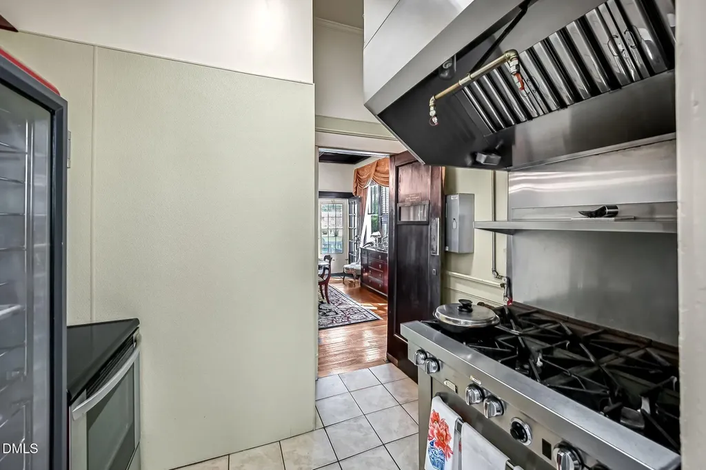 309 W Divine Street Dunn NC 28334
