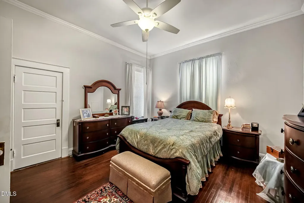 309 W Divine Street Dunn NC 28334