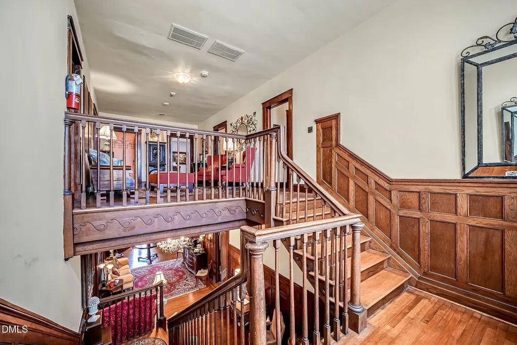309 W Divine Street Dunn NC 28334