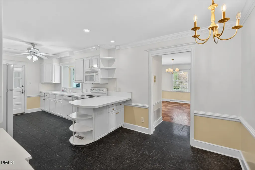 720 Roxboro Street Haw River NC 27258
