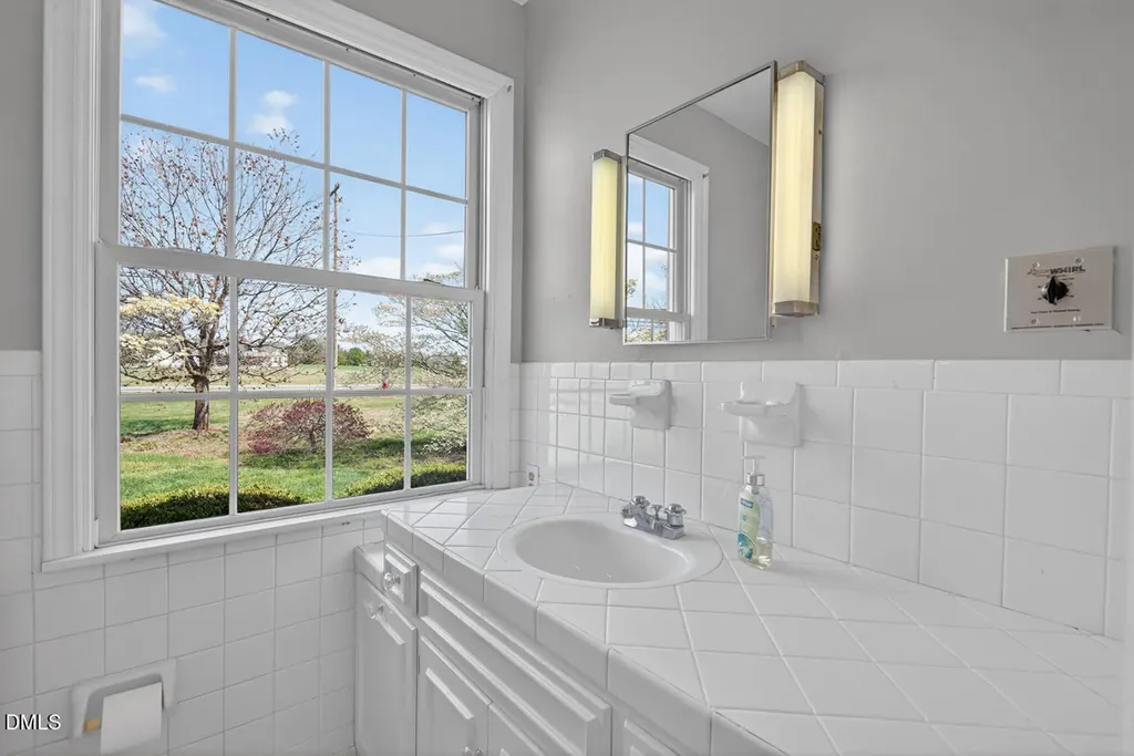 720 Roxboro Street Haw River NC 27258