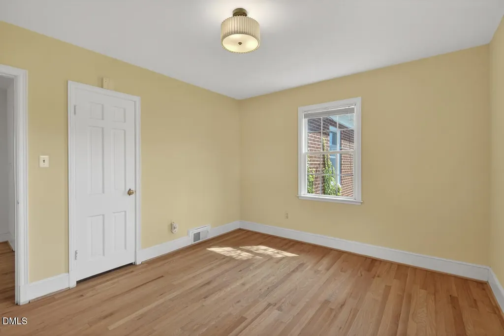 720 Roxboro Street Haw River NC 27258