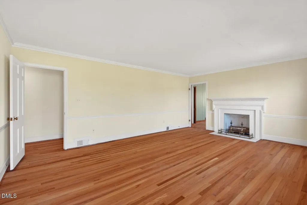 720 Roxboro Street Haw River NC 27258