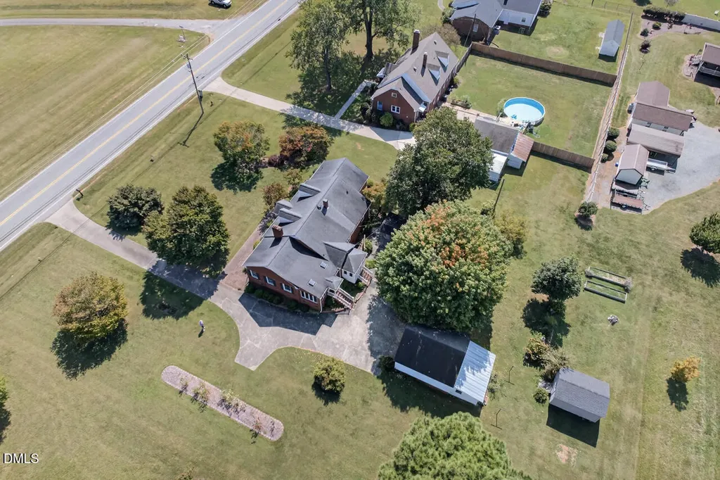 720 Roxboro Street Haw River NC 27258