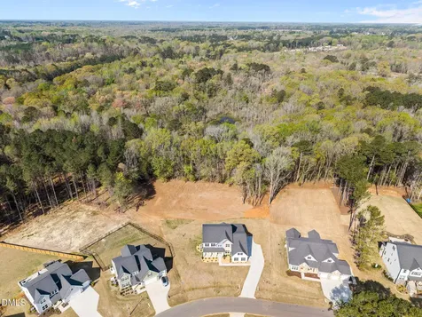 188 Flight Pattern Way Garner NC 27529