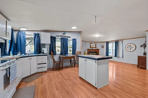 5460 Thompson Mill Road Graham NC 27253