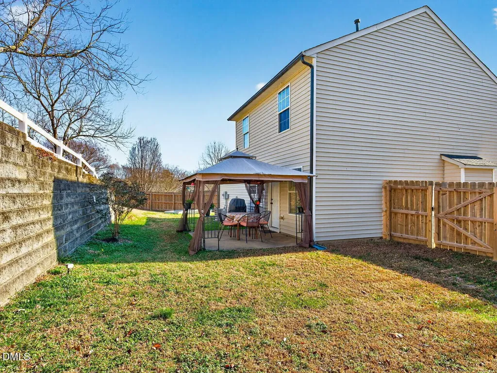 1773 Whitbrook Court Fuquay Varina NC 27526