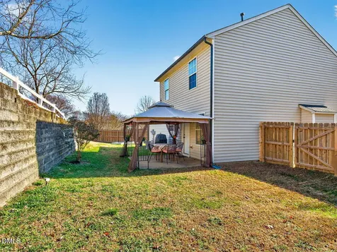 1773 Whitbrook Court Fuquay Varina NC 27526