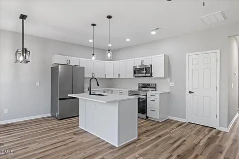 17 Runneymede Place Smithfield NC 27577