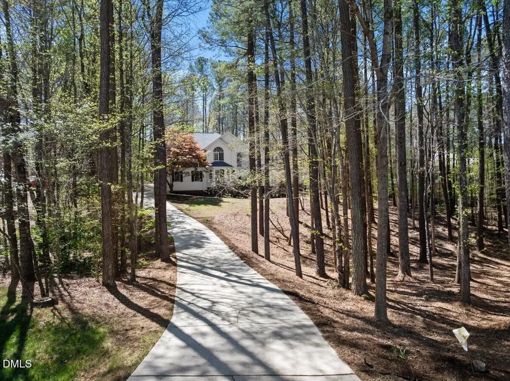 2509 Barton Ridge Court Raleigh NC 27613
