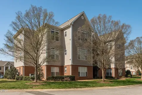2511 Huntscroft Lane Raleigh NC 27617