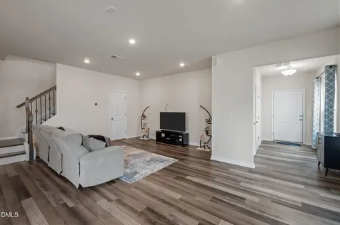 1009 Everglades Way Durham NC 27713