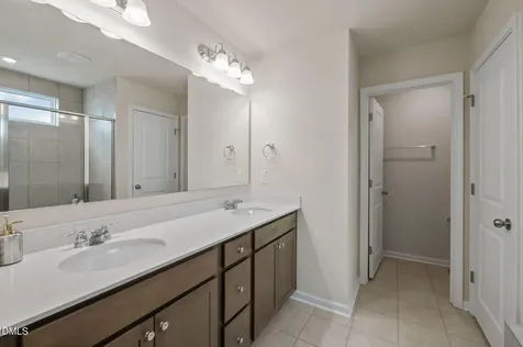 1009 Everglades Way Durham NC 27713