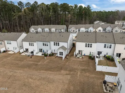 1009 Everglades Way Durham NC 27713