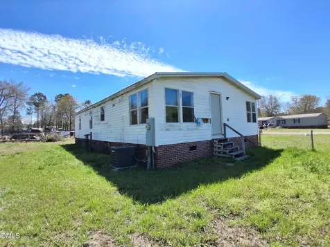 4725 Desert Ridge Road Parkton NC 28371