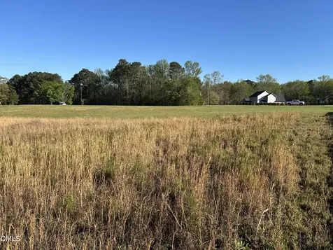 1006 Stephenson Road Benson NC 27504