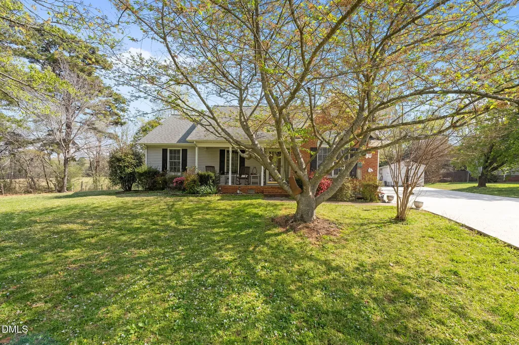 3004 Cedar Crest Court Graham NC 27253