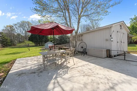 3004 Cedar Crest Court Graham NC 27253