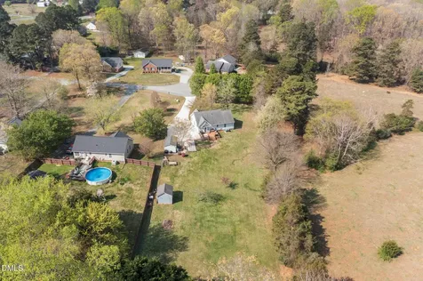 3004 Cedar Crest Court Graham NC 27253
