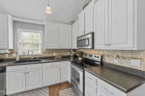3004 Cedar Crest Court Graham NC 27253