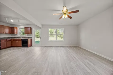 103 Taylor Court Burlington NC 27217